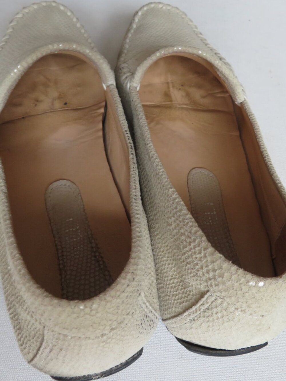 Vaneli Slip On Loafers Metallic White Ivory Women's 8 M - Picture 4 of 11